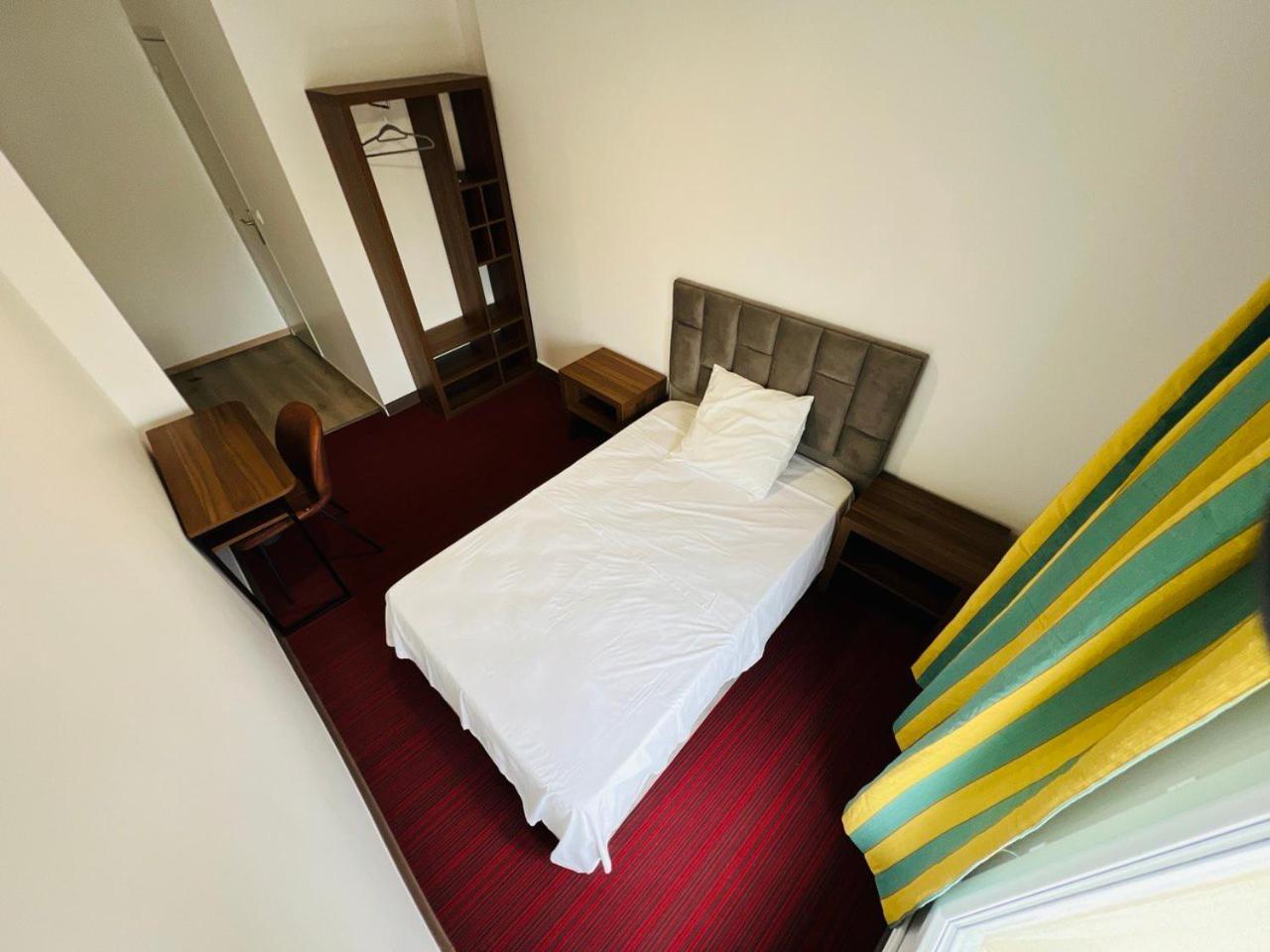 באגנו Auberge De Bagneux מראה חיצוני תמונה